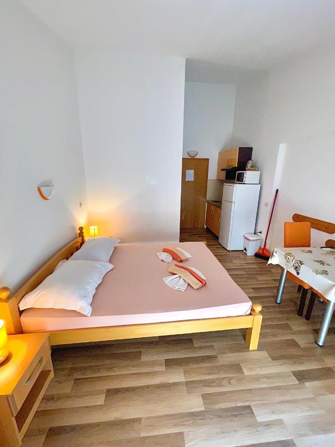 Stanici Apartments Anita And Zoran מראה חיצוני תמונה